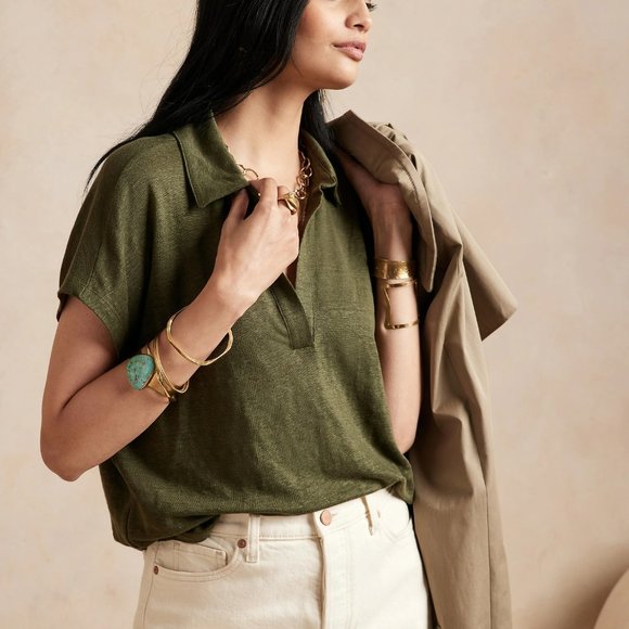 Banana Republic Moss Green Linen Polo